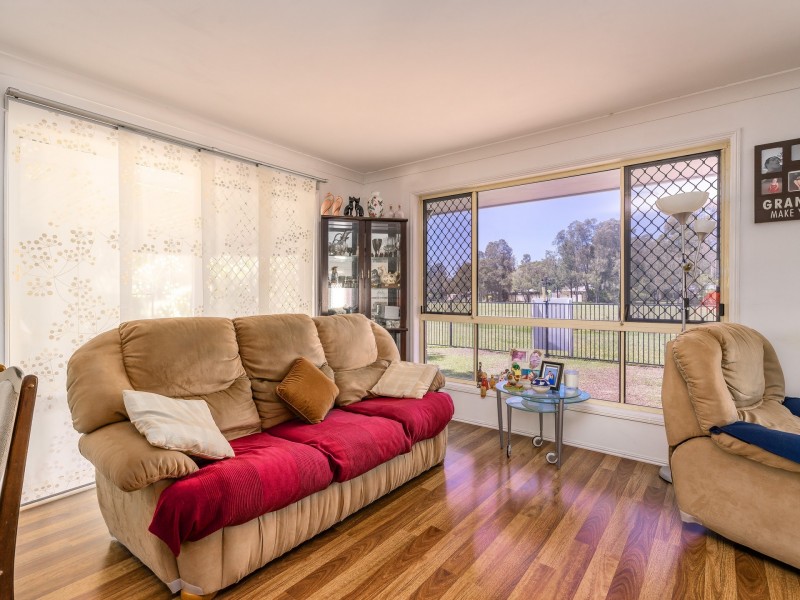 82 Allenby Crescent, Windaroo QLD 4207