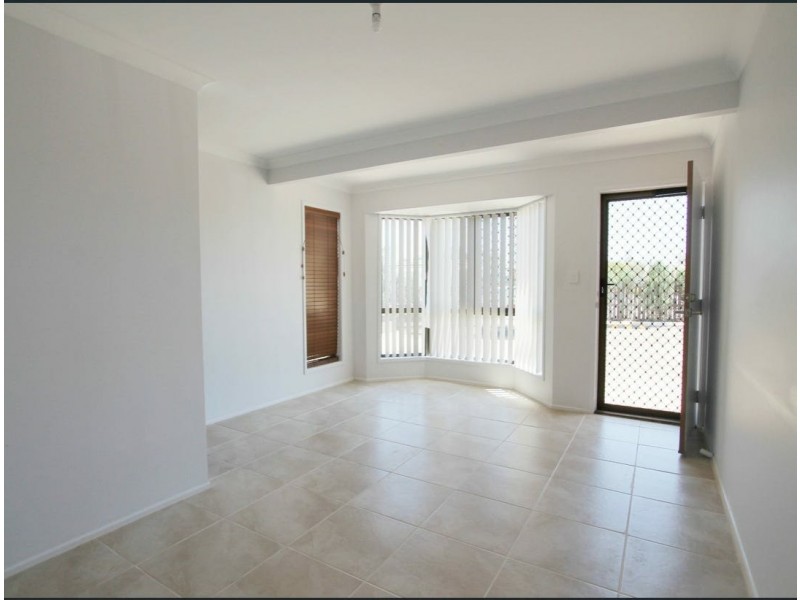10/2 Bishop Street, Eagleby QLD 4207