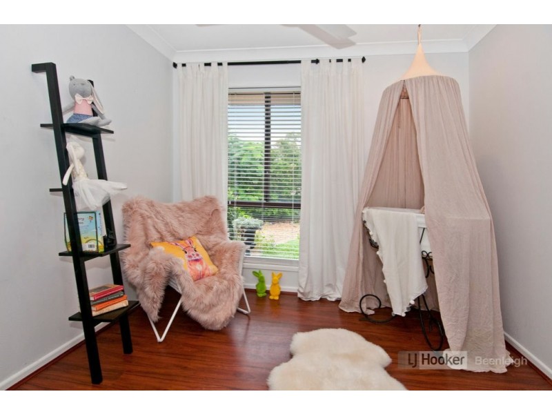20 Shields Street, Mount Warren Park QLD 4207
