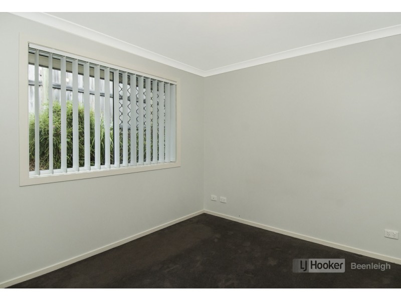 48 Wyndham Circuit, Holmview QLD 4207