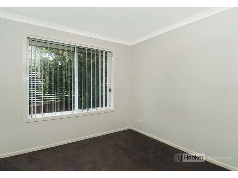 48 Wyndham Circuit, Holmview QLD 4207