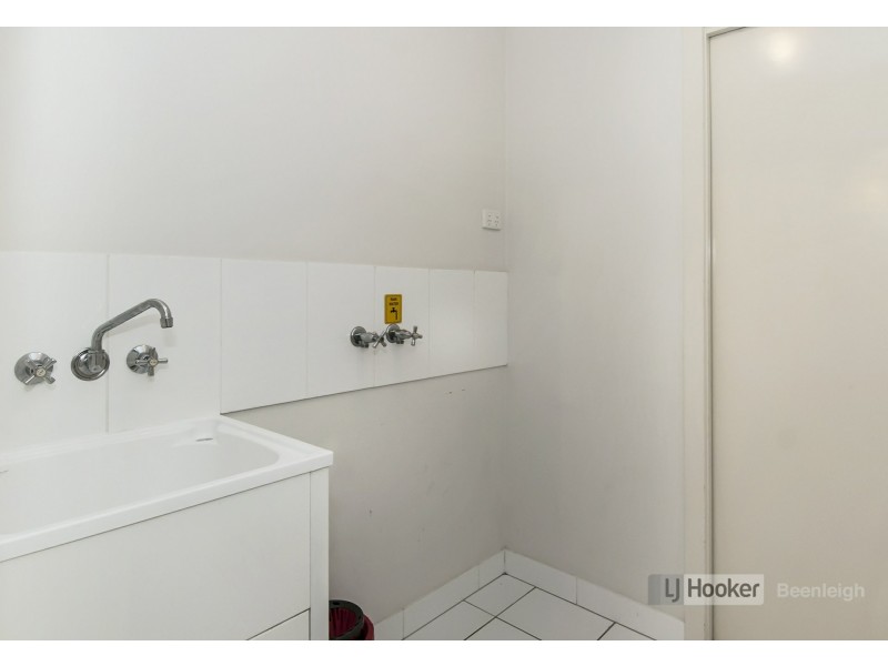 48 Wyndham Circuit, Holmview QLD 4207