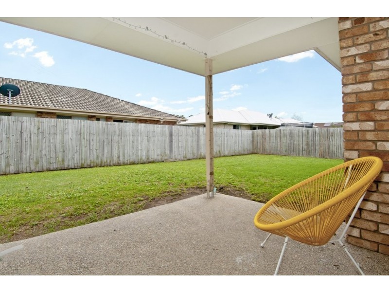 13 Sandpiper Cct, Eagleby QLD 4207