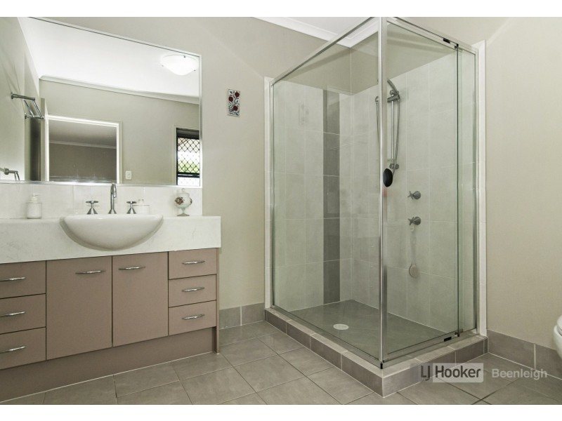 118 Sanctuary Parkway, Waterford QLD 4133