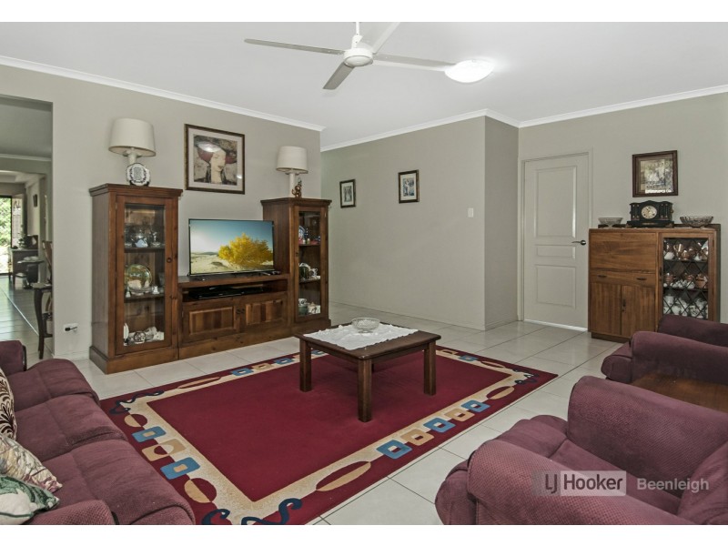 118 Sanctuary Parkway, Waterford QLD 4133