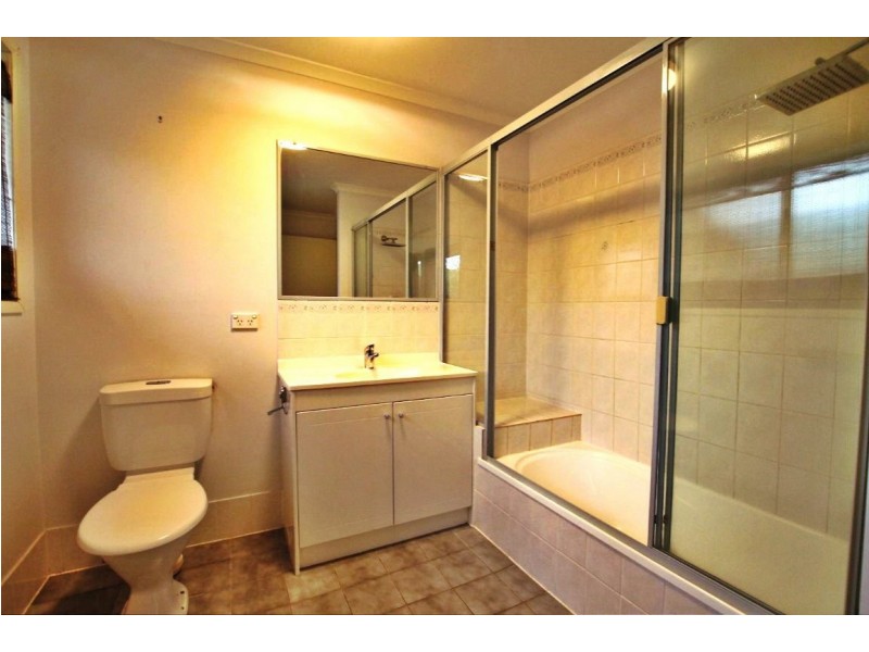 Unit 5/112 Overland Drive, Edens Landing QLD 4207