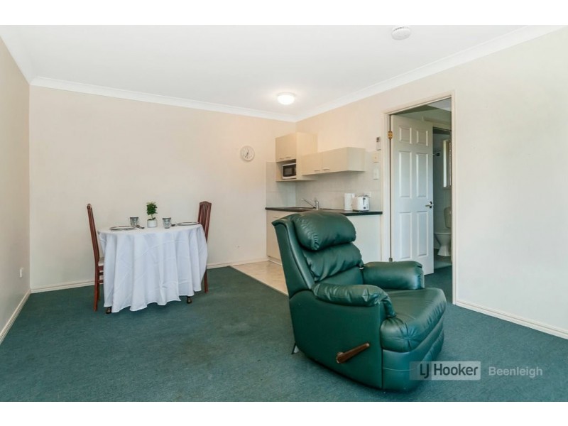 6 & 7/8 Page Street, Bethania QLD 4205