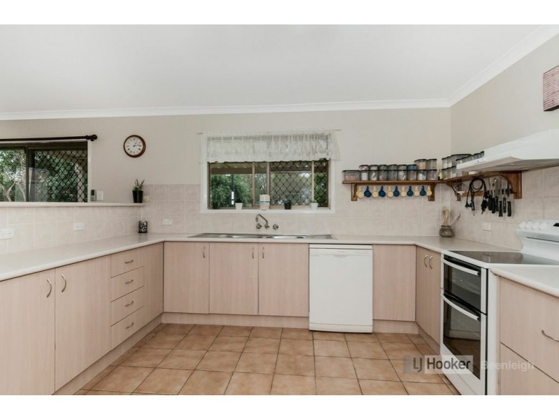 5 Fisher Court, Bethania QLD 4205