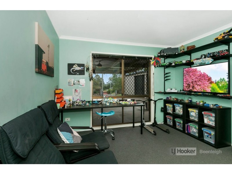 5 Fisher Court, Bethania QLD 4205