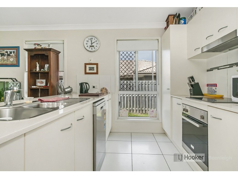 6 Breezeway Drive, Bahrs Scrub QLD 4207