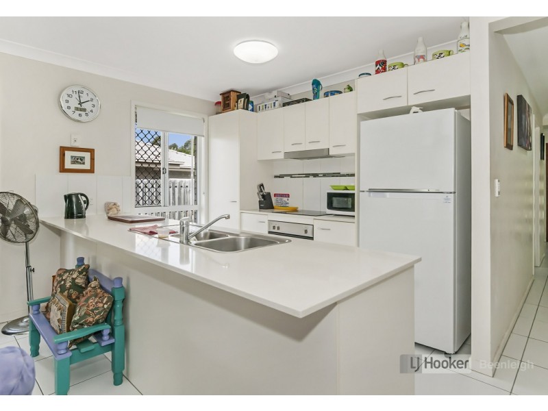 6 Breezeway Drive, Bahrs Scrub QLD 4207