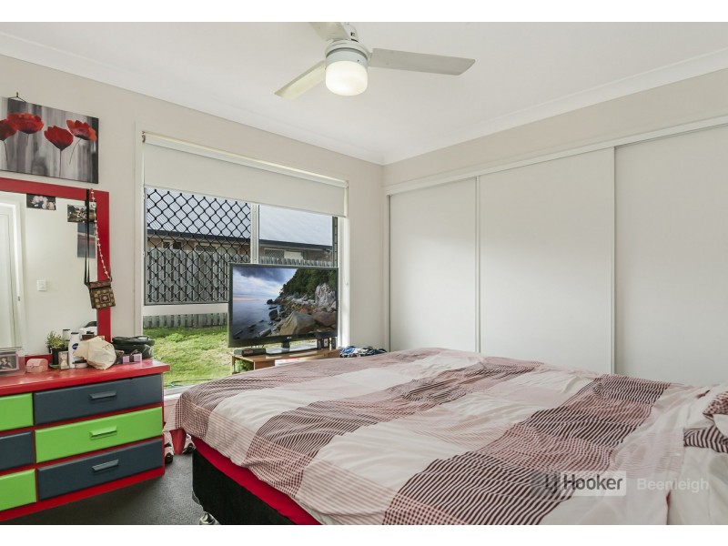 6 Breezeway Drive, Bahrs Scrub QLD 4207
