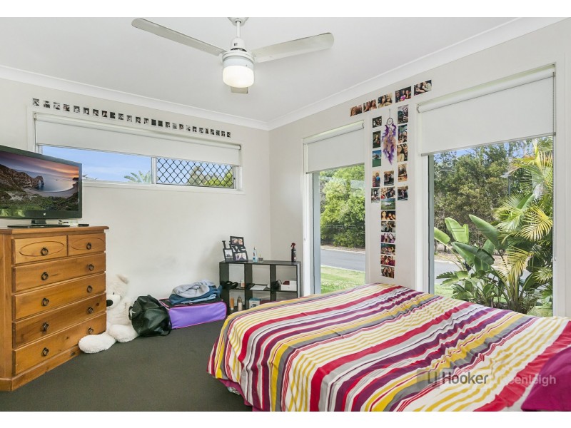 6 Breezeway Drive, Bahrs Scrub QLD 4207