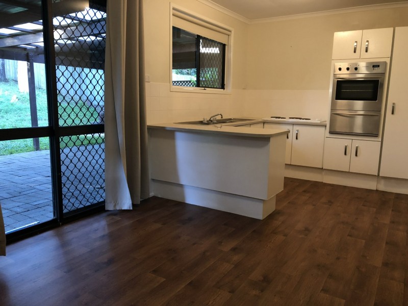 54 Avonmore Street, Edens Landing QLD 4207