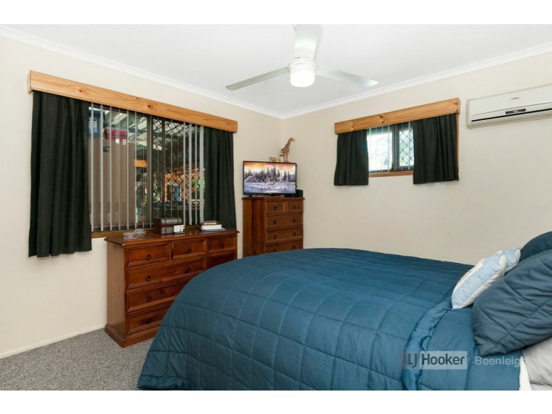 8 Emerald Street, Marsden QLD 4132