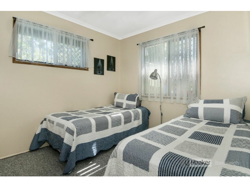 8 Emerald Street, Marsden QLD 4132