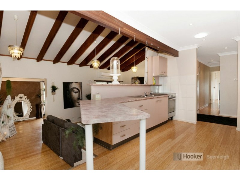 19 Jarvis Street, Holmview QLD 4207