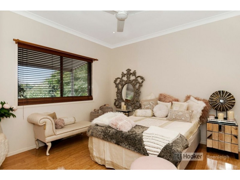 19 Jarvis Street, Holmview QLD 4207