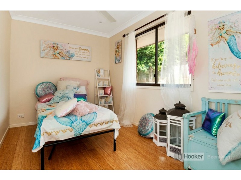 19 Jarvis Street, Holmview QLD 4207