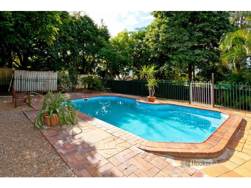 19 Jarvis Street, Holmview QLD 4207