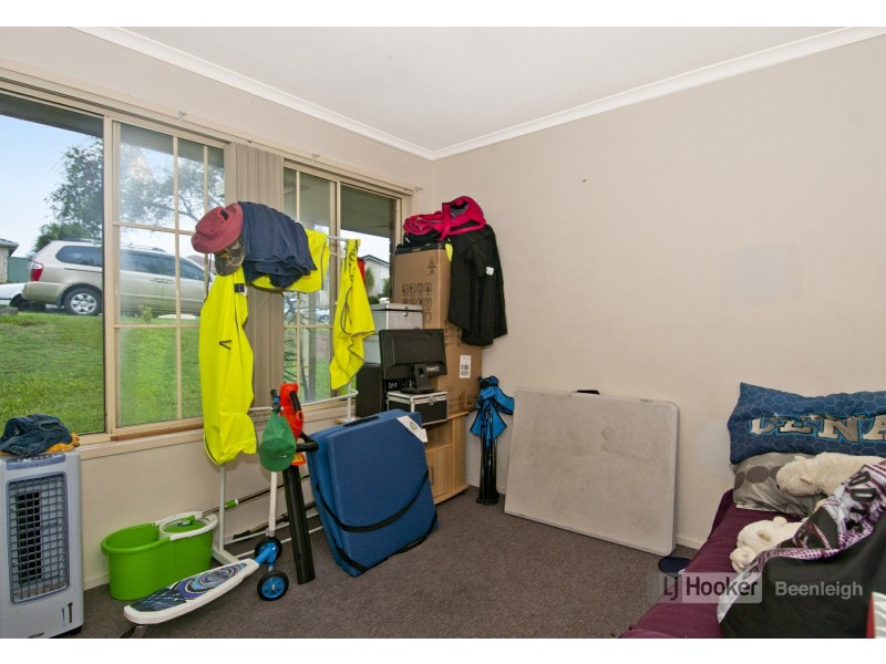 6 Embley Court, Eagleby QLD 4207