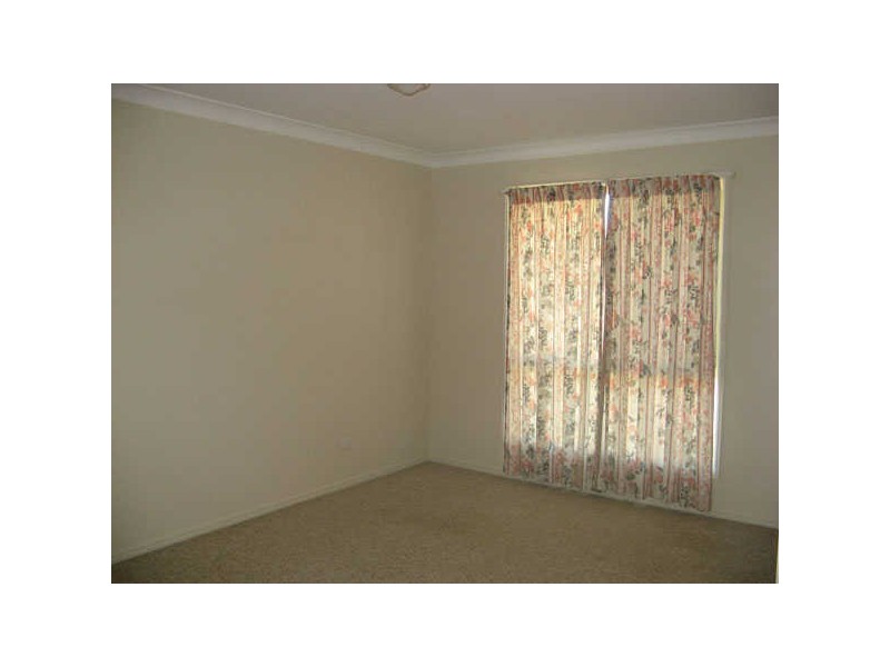 6 Buckley St, Edens Landing QLD 4207