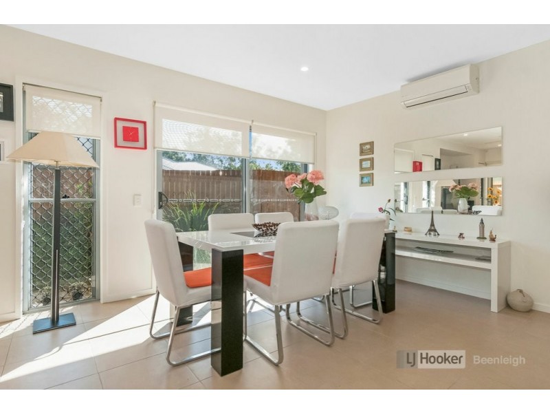 6 Bladensburg Drive, Waterford QLD 4133