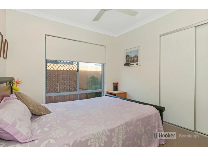 6 Bladensburg Drive, Waterford QLD 4133