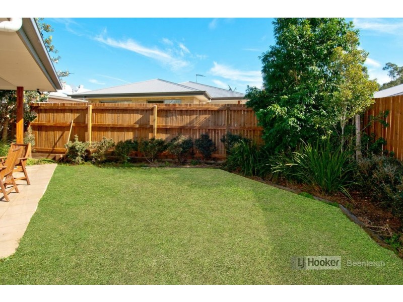 6 Bladensburg Drive, Waterford QLD 4133