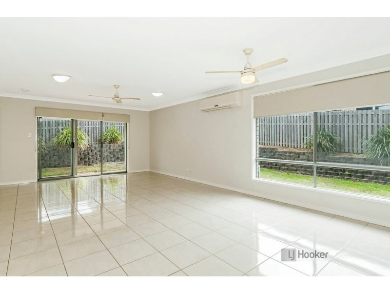 41 Skyline Circuit, Bahrs Scrub QLD 4207