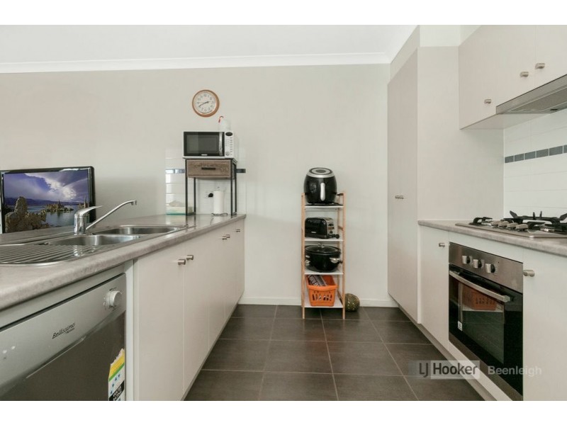 21A Oakvale Avenue, Holmview QLD 4207