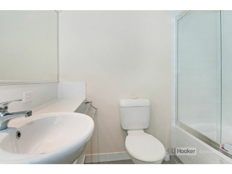 Unit 13/154 River Hills Rd, Eagleby QLD 4207