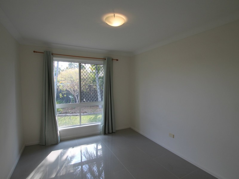 3 Natalie Court, Eagleby QLD 4207