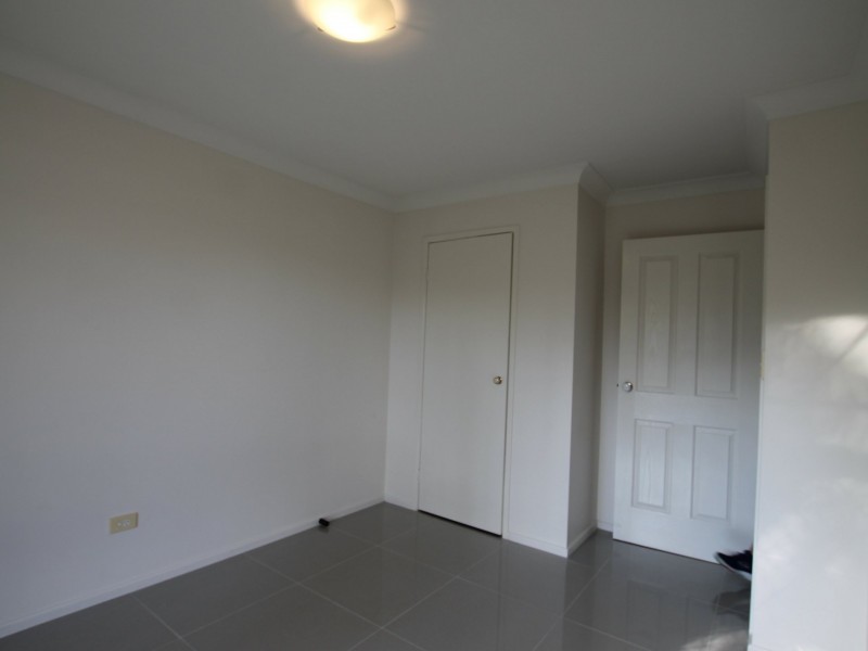 3 Natalie Court, Eagleby QLD 4207