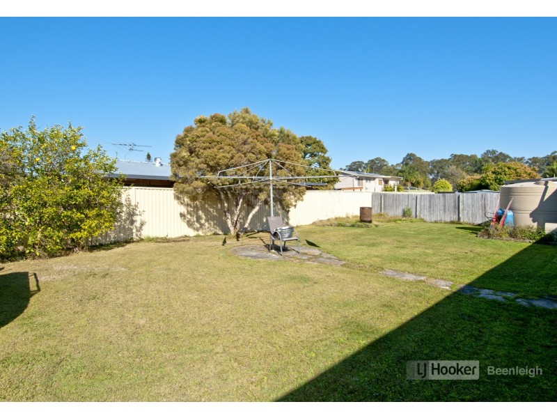 27 Sharon Drive, Eagleby QLD 4207