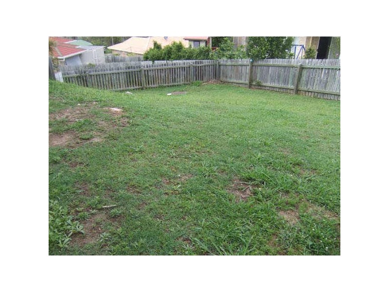 3 Kummara Rd, Edens Landing QLD 4207