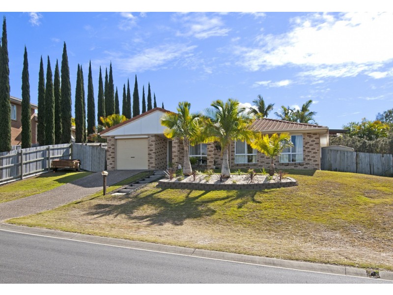 11 Kummara Road, Edens Landing QLD 4207