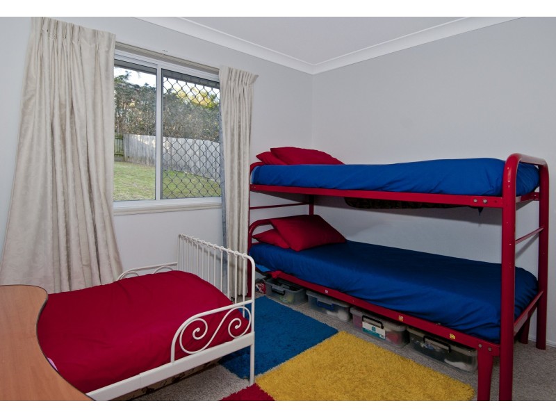 11 Kummara Road, Edens Landing QLD 4207