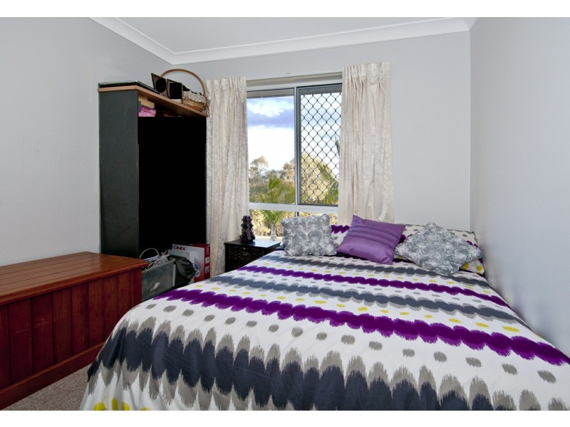 11 Kummara Road, Edens Landing QLD 4207