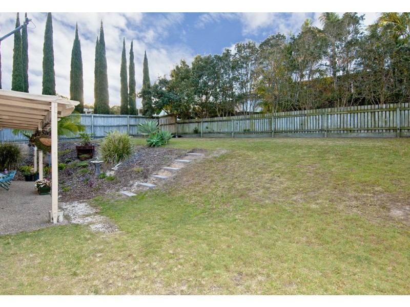 11 Kummara Road, Edens Landing QLD 4207