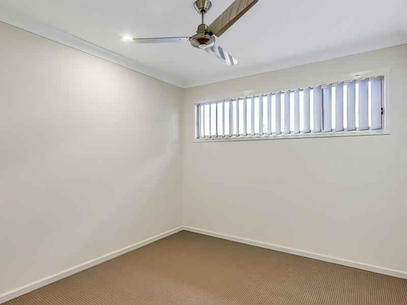 35 Dysart Drive, Holmview QLD 4207