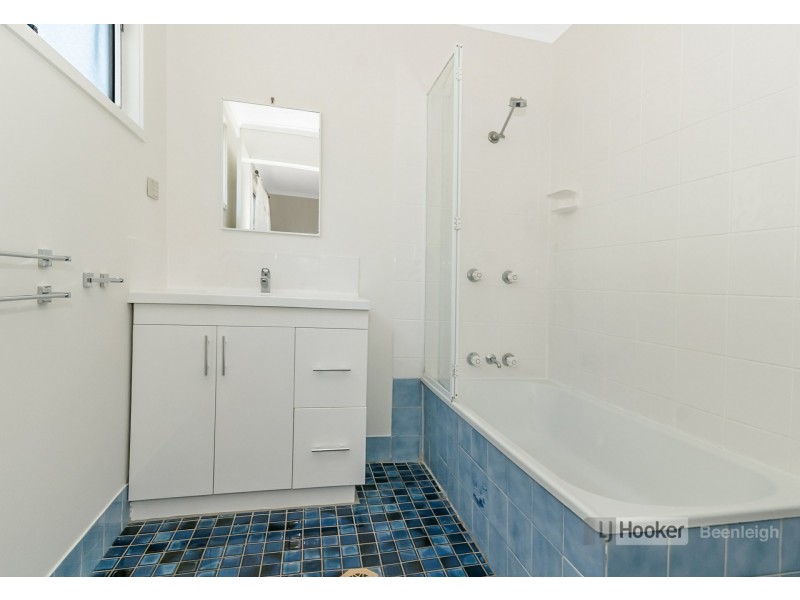 5 Bingo Street, Holmview QLD 4207