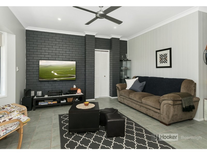 10 Lynette Court, Bethania QLD 4205