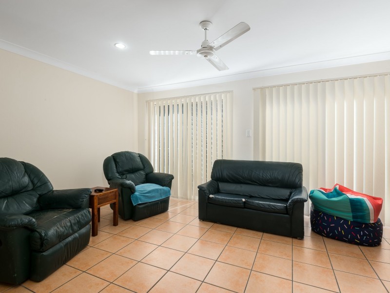 14 Mountain View Crescent, Mount Warren Park QLD 4207