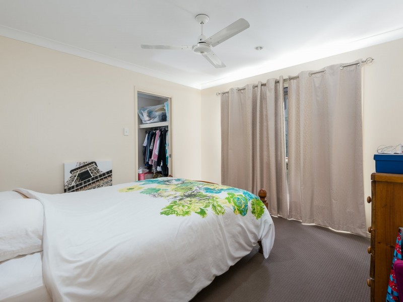 14 Mountain View Crescent, Mount Warren Park QLD 4207