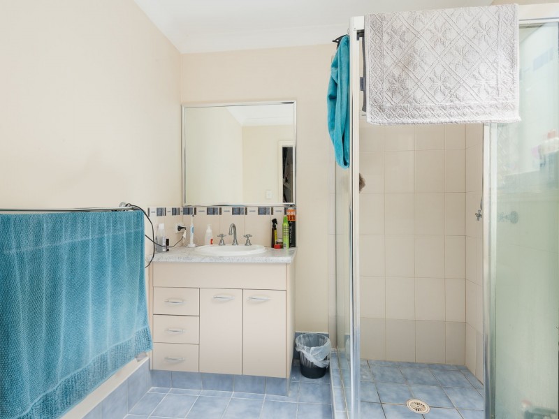14 Mountain View Crescent, Mount Warren Park QLD 4207