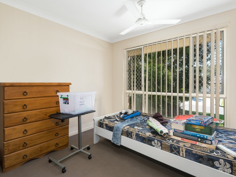 14 Mountain View Crescent, Mount Warren Park QLD 4207