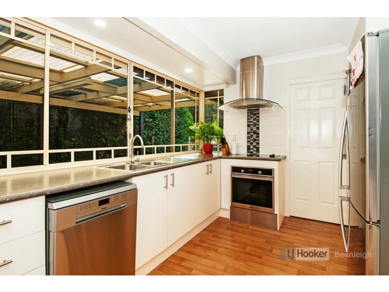 103 Castile Crescent, Edens Landing QLD 4207