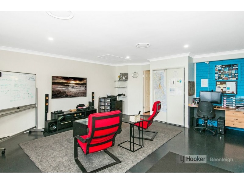 103 Castile Crescent, Edens Landing QLD 4207