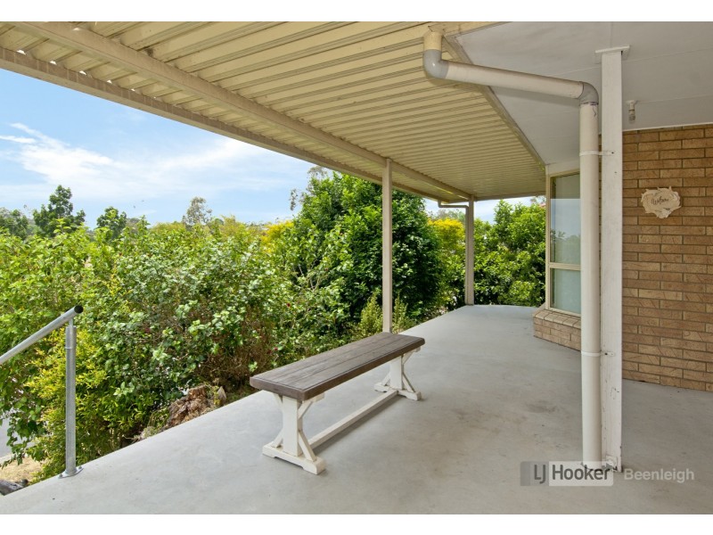 10 Vromans Court, Edens Landing QLD 4207